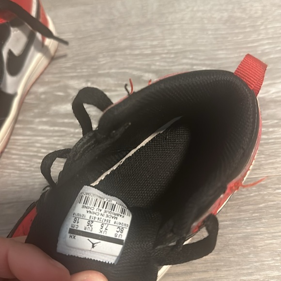 Jordan 1s - Picture 2 of 6